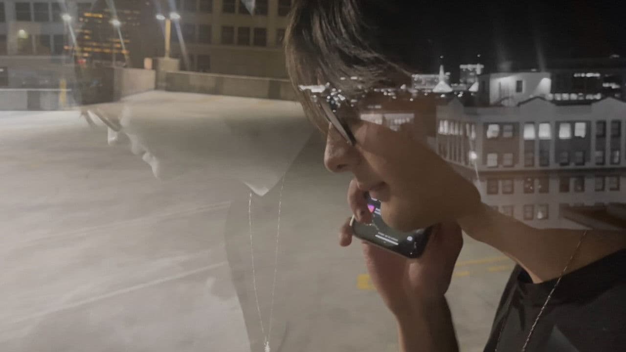 Above Love(Color)の背景画像