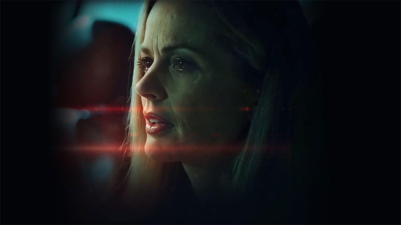 Secrets Exposedの背景画像