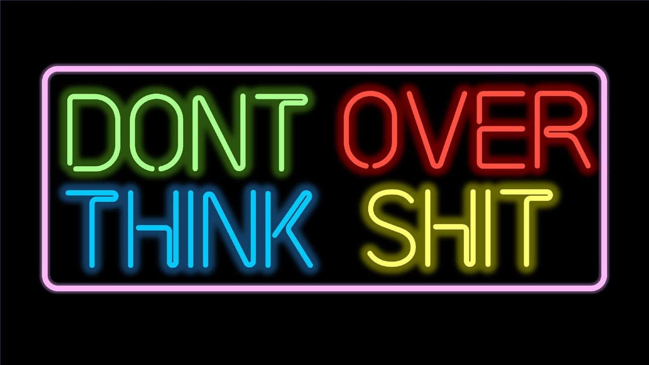 The Caveの背景画像