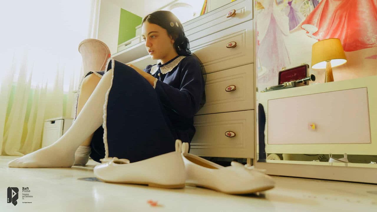 White Scratchの背景画像