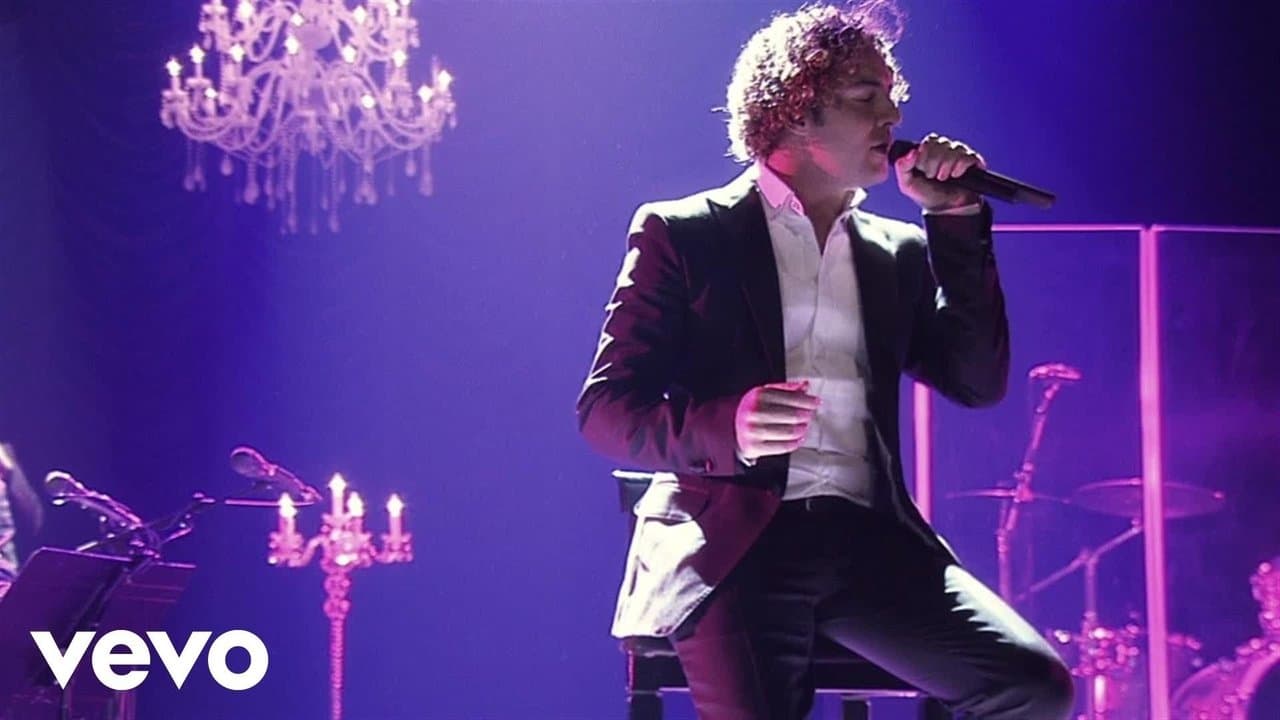 David Bisbal - Una noche en el teatro realの背景画像