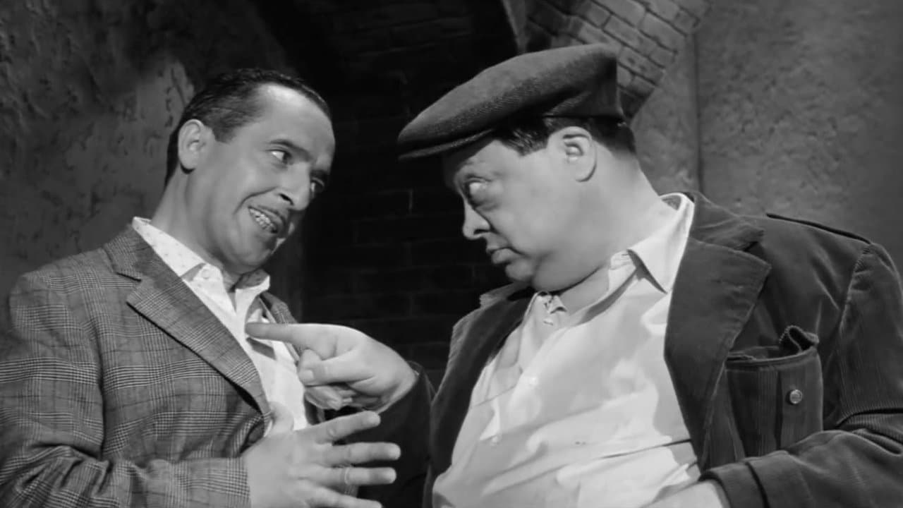 Prepotenti più di primaの背景画像