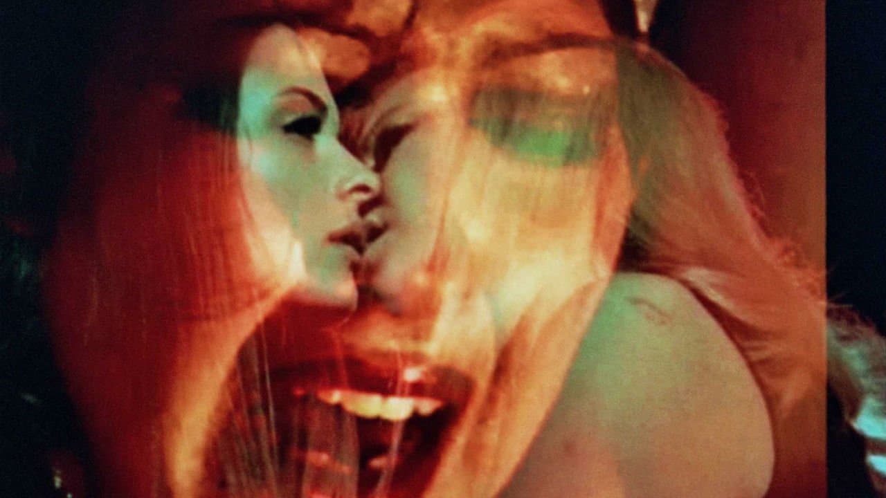 Blood Orgy of the She-Devilsの背景画像