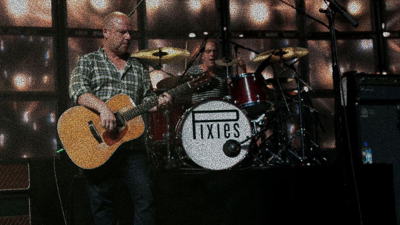 Pixies - Live at iTunes Festivalの背景画像