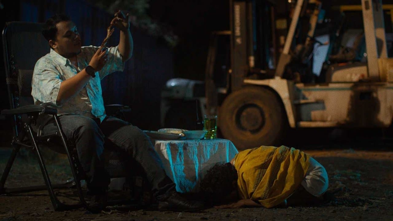 Pelabuhan Berkabutの背景画像