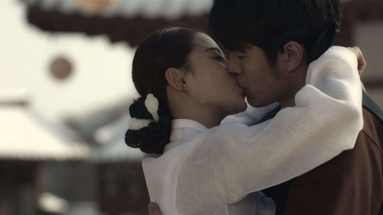 배꼽과 무릎사이の背景画像