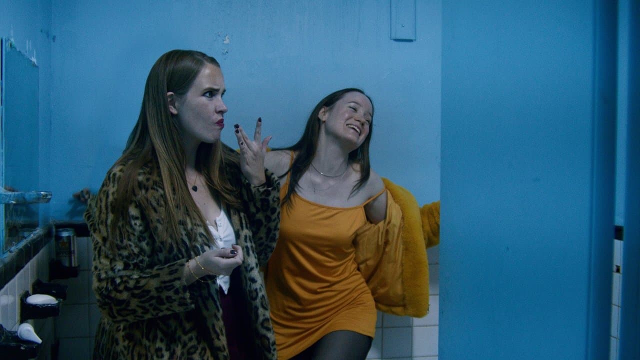 Messy Legendsの背景画像