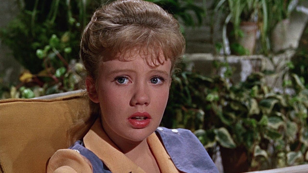 The Chalk Gardenの背景画像