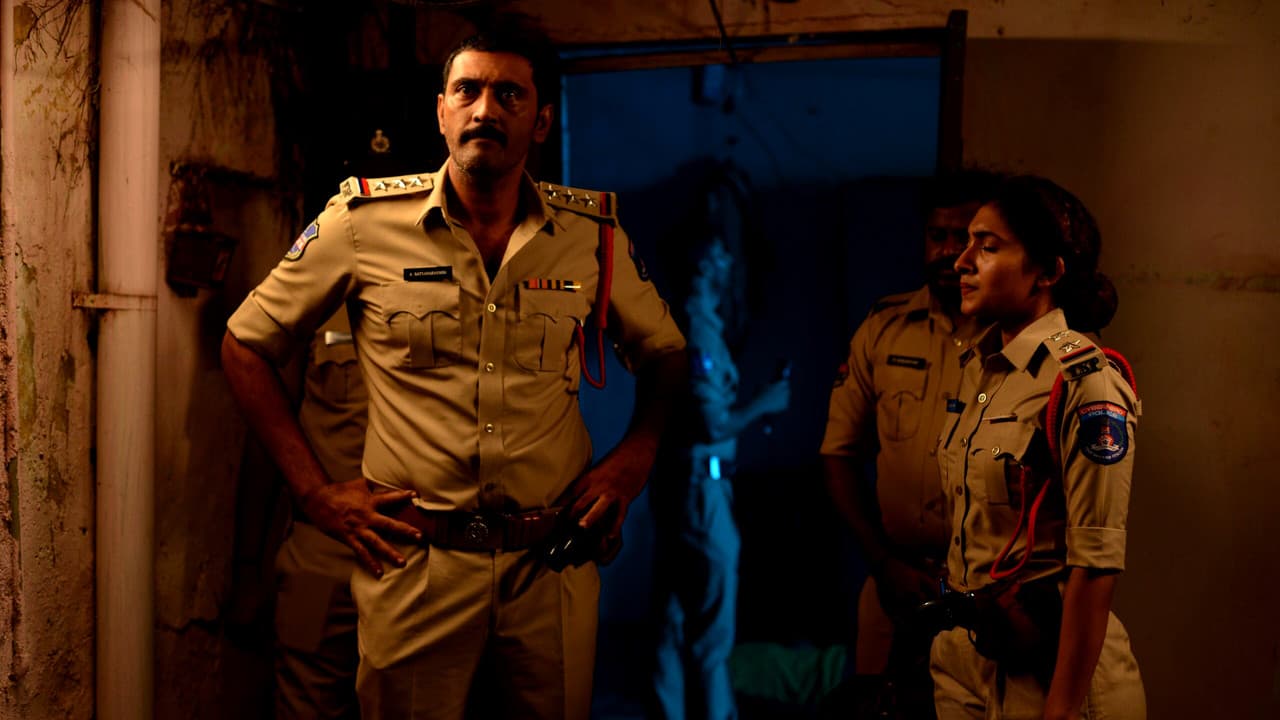 చక్రవ్యూహంの背景画像