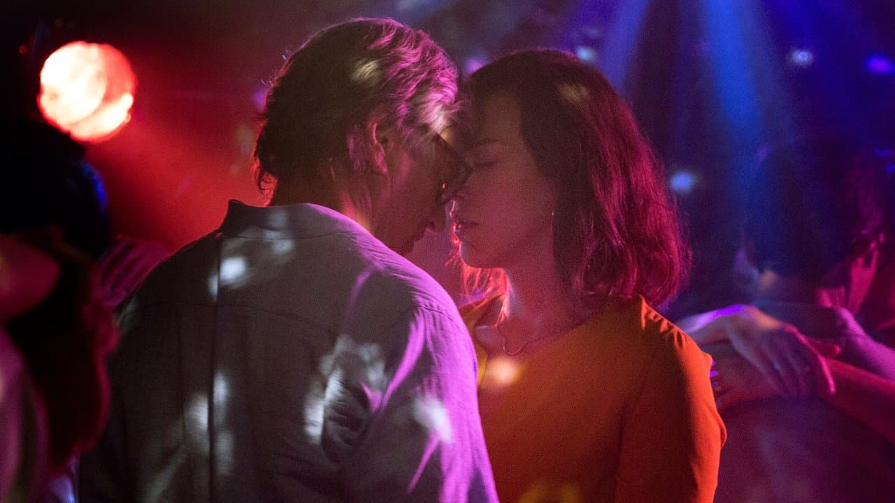 ナチュラルウーマンの背景画像