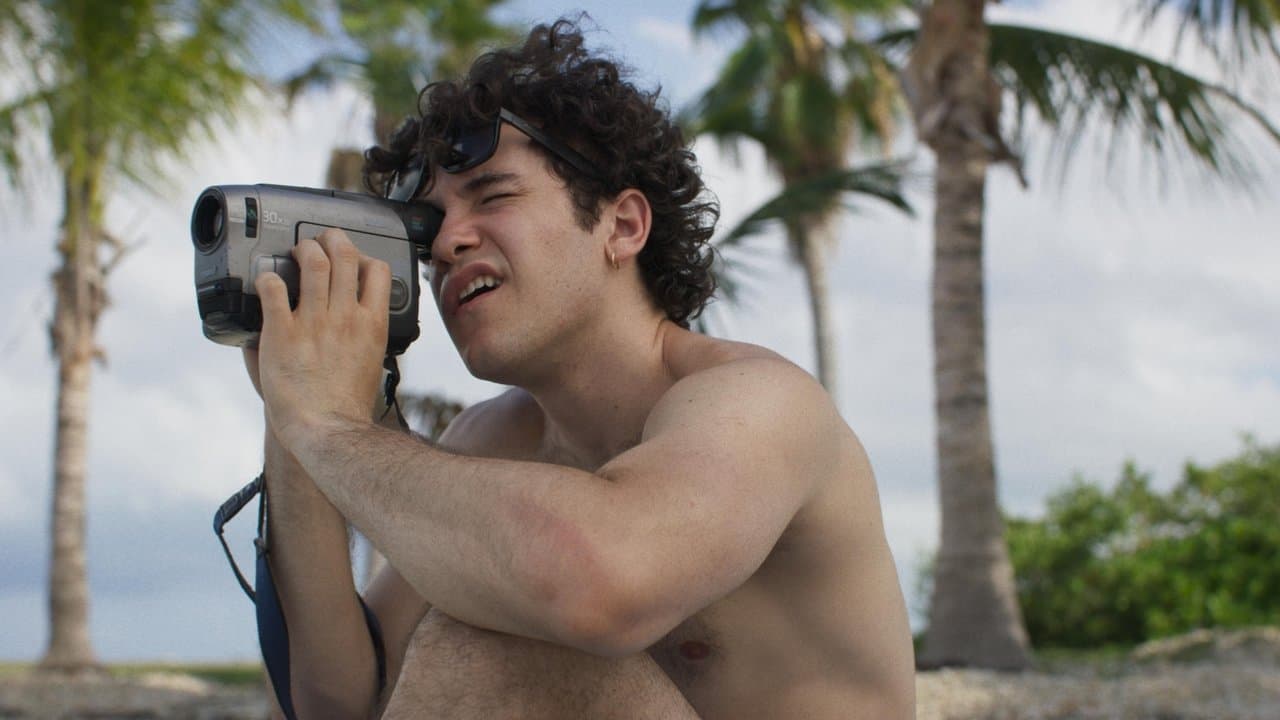 Fallen Fruitの背景画像