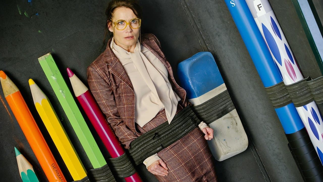 スモールワールド 15センチの魔法の背景画像