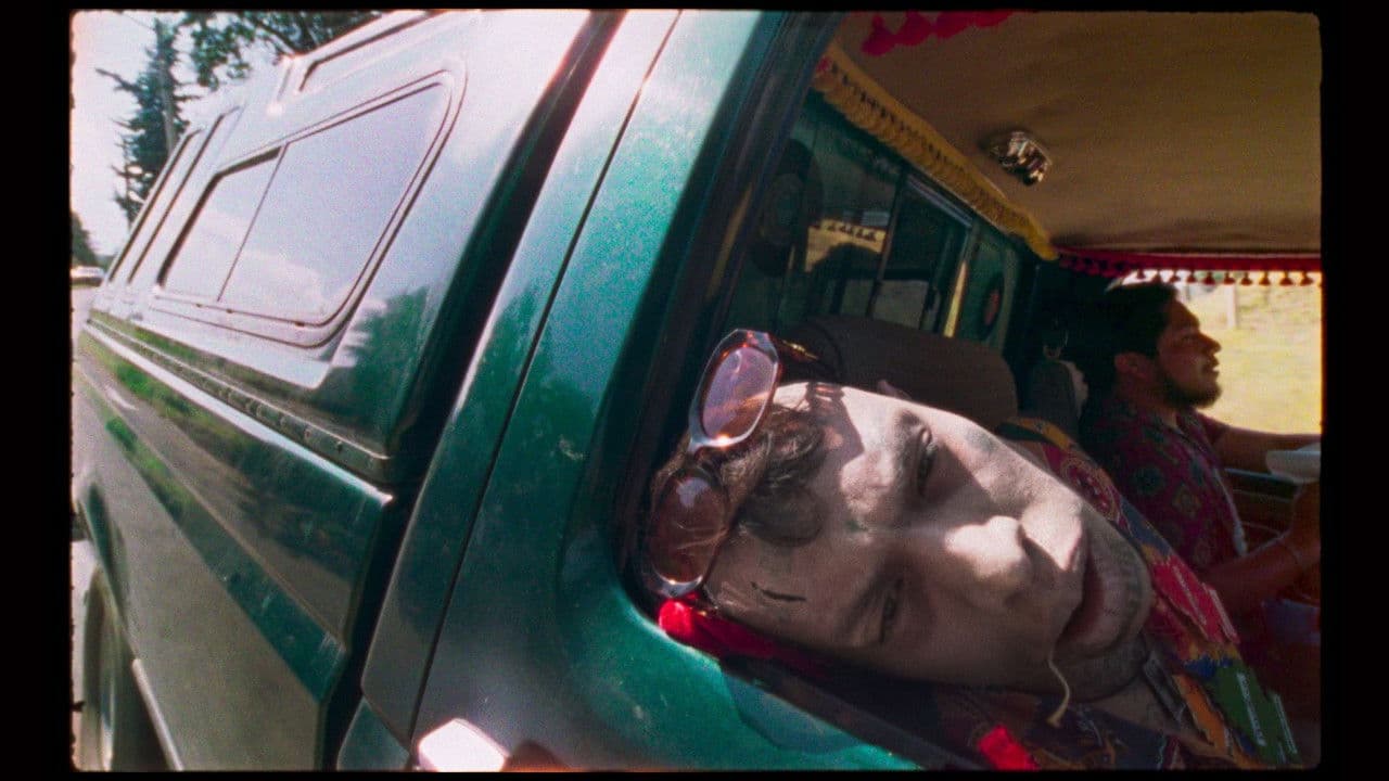 Levantamuertos: Cumbia for the Deadの背景画像