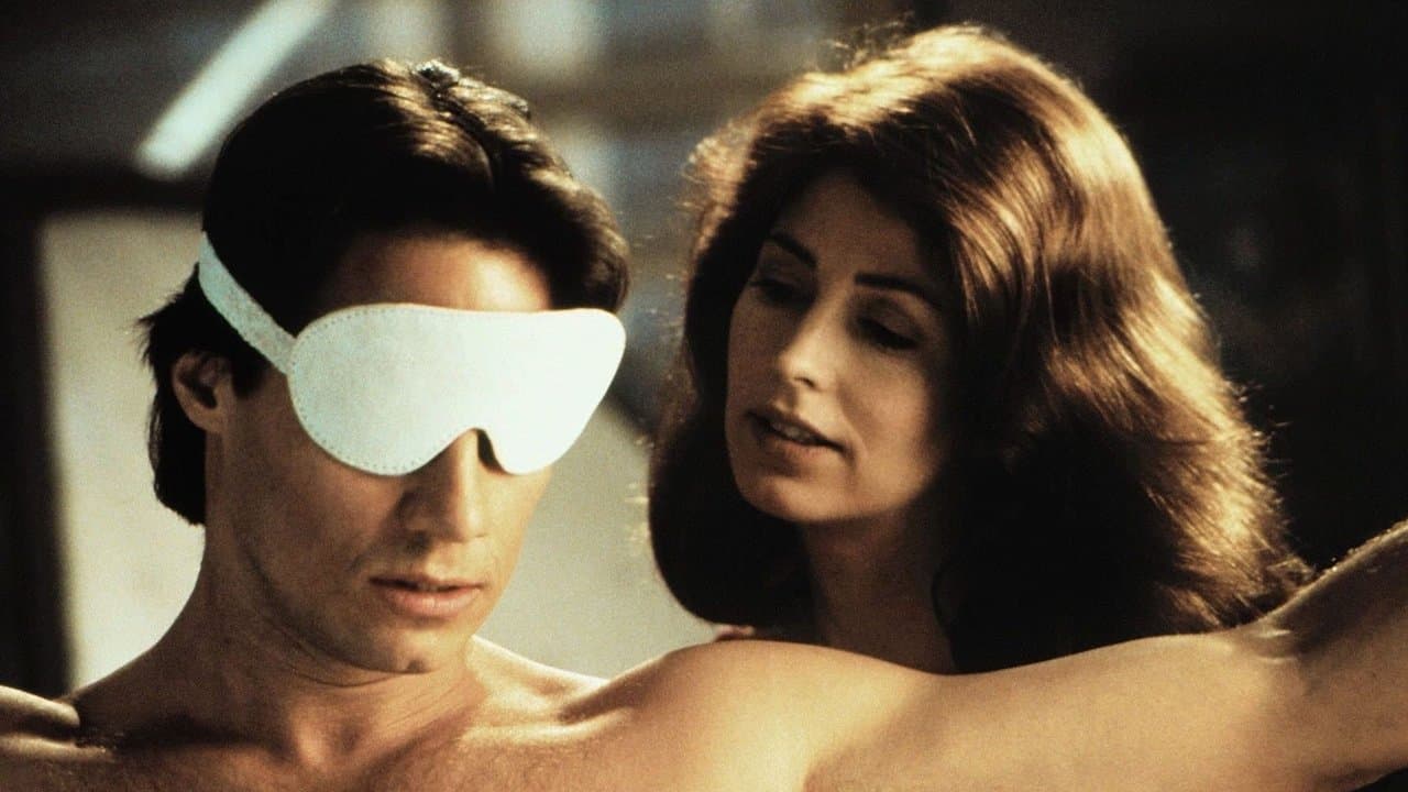 Exit to Edenの背景画像