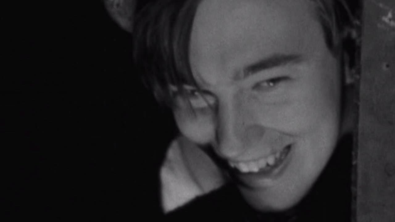 Desistfilmの背景画像