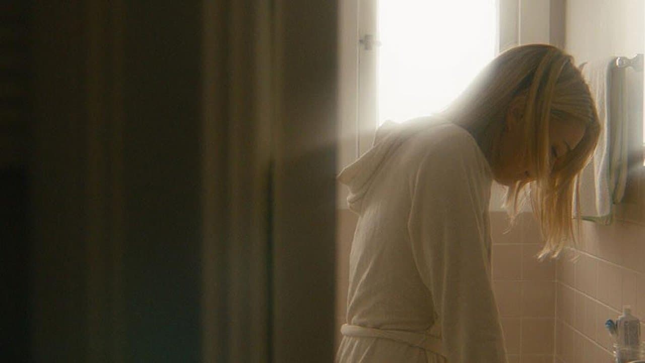 Hexatic Phaseの背景画像