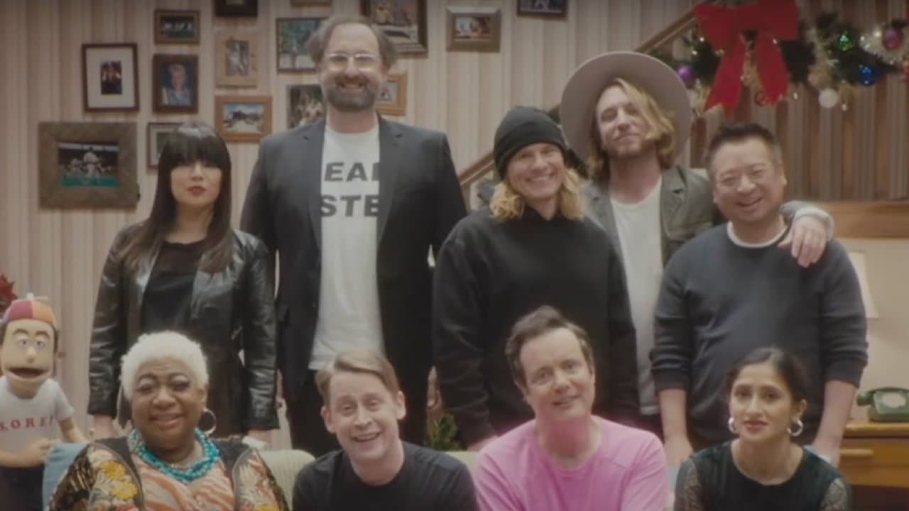 LCD Soundsystem Holiday Specialの背景画像