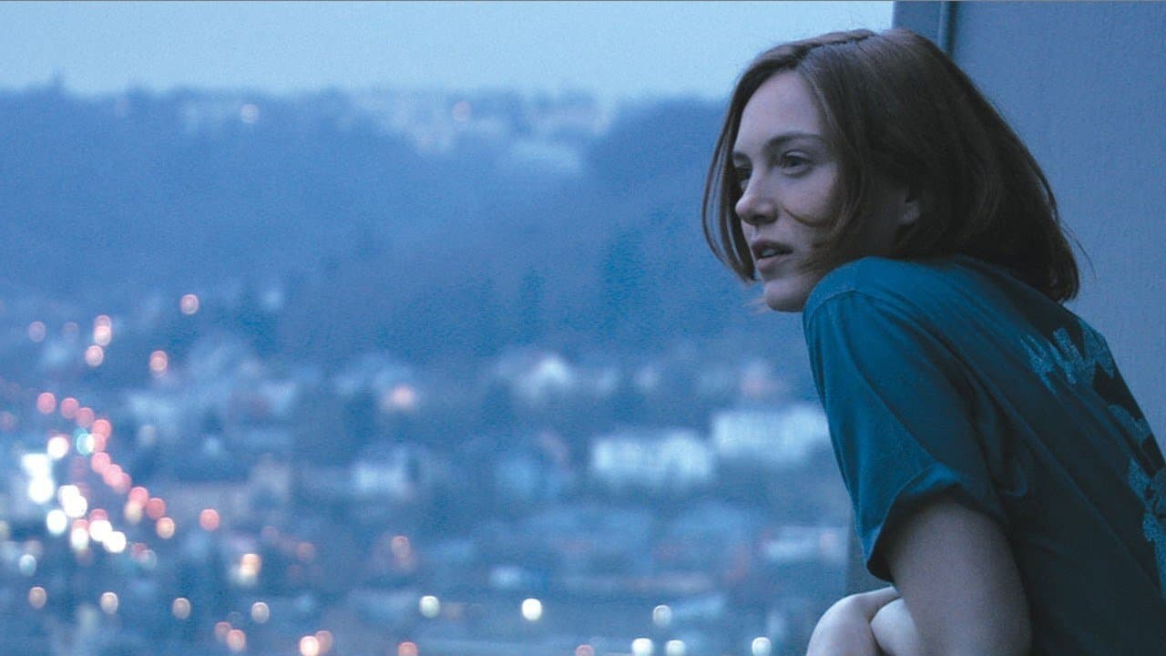 Elle ne pleure pas, elle chanteの背景画像