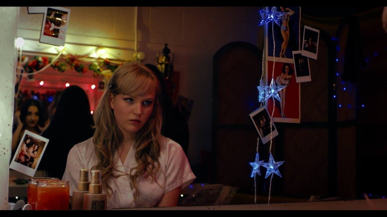 Dionne Copland's Infernoの背景画像