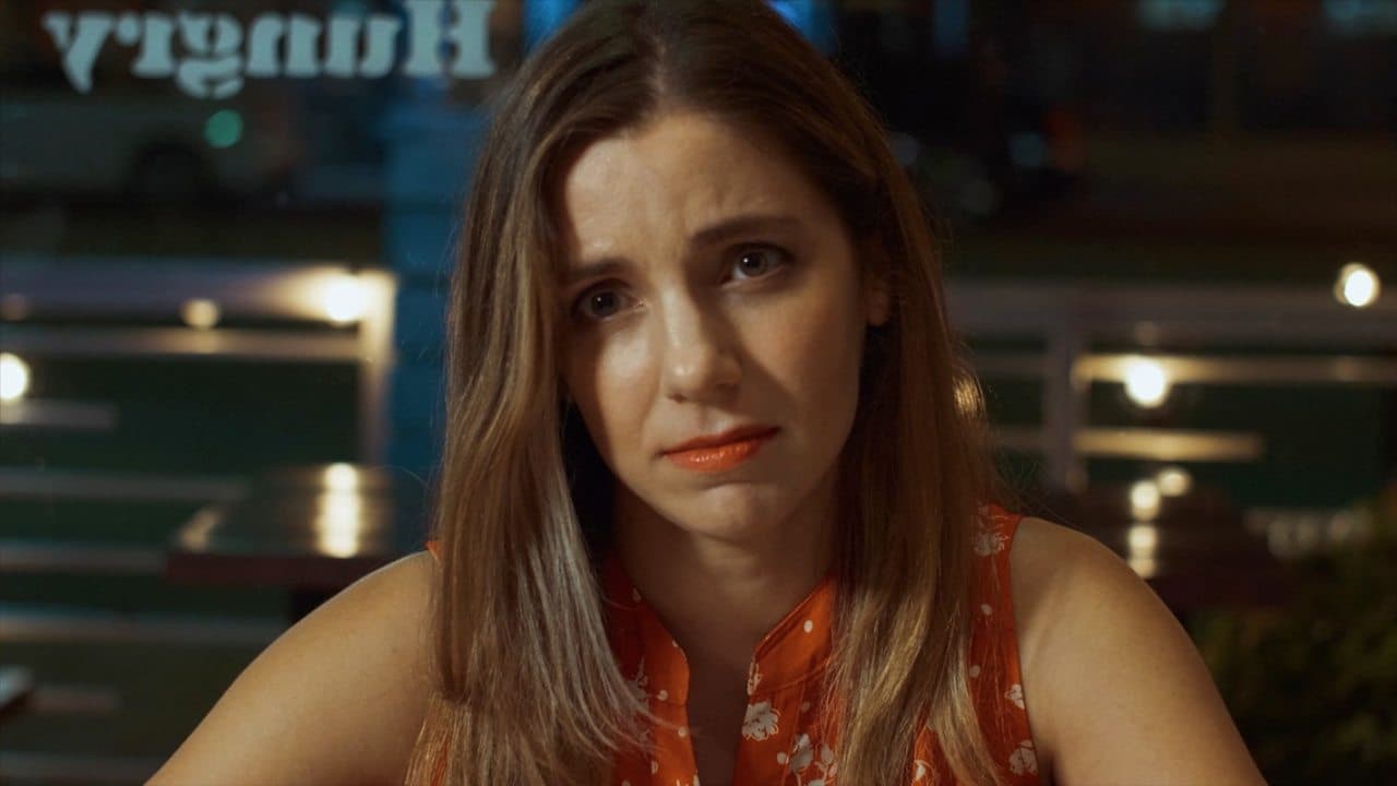 Megan, 26の背景画像