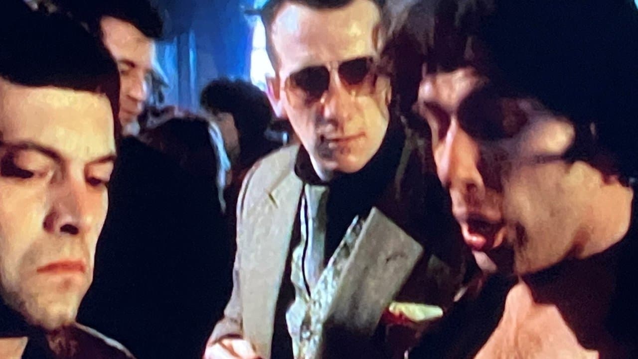 The Bullshitters: Roll Out the Gunbarrelの背景画像