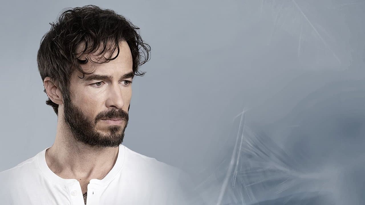 The Air He Breathesの背景画像