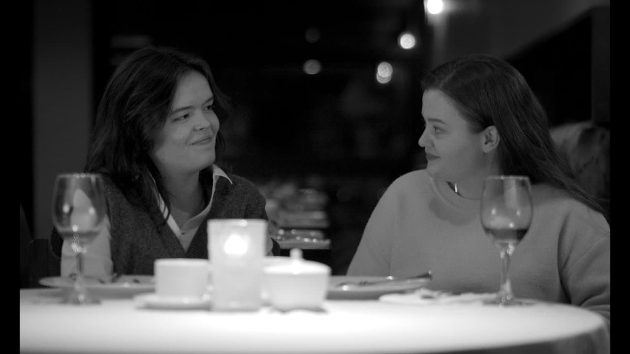 Pull Back the Curtainの背景画像