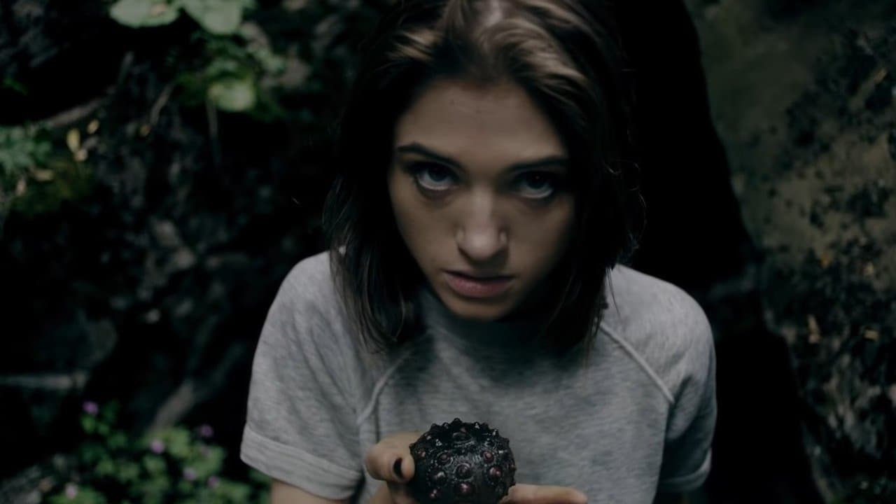 After Herの背景画像