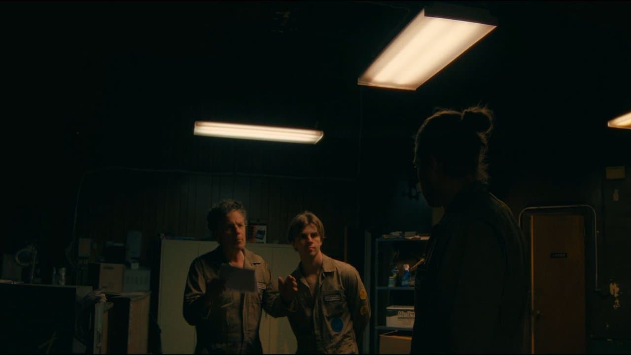 Proper Disposalの背景画像