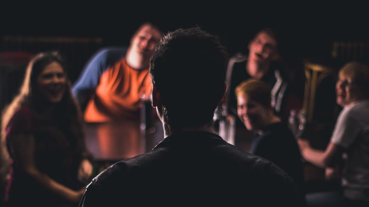 Stand Up (Or 3 1/2)の背景画像