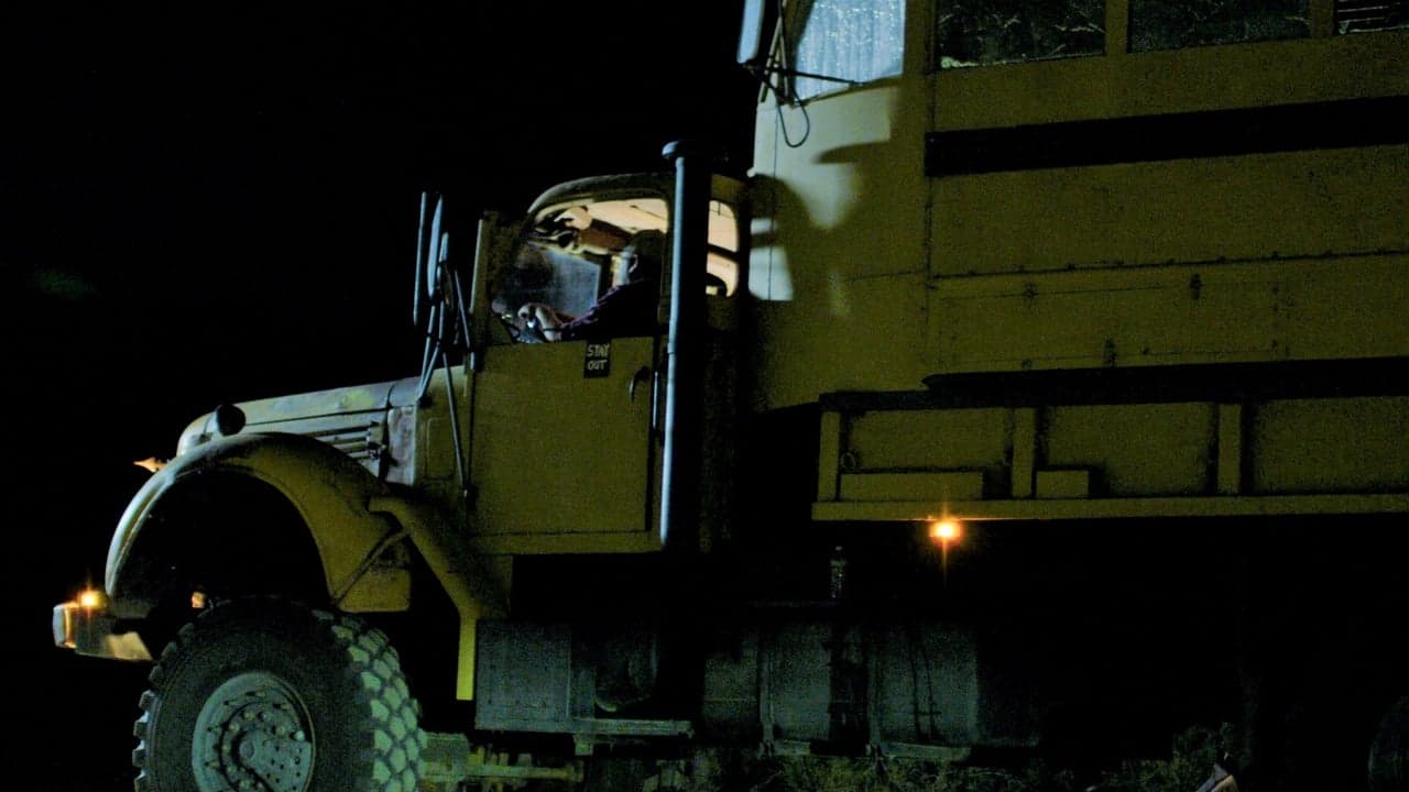 6 Wheels From Hell!の背景画像