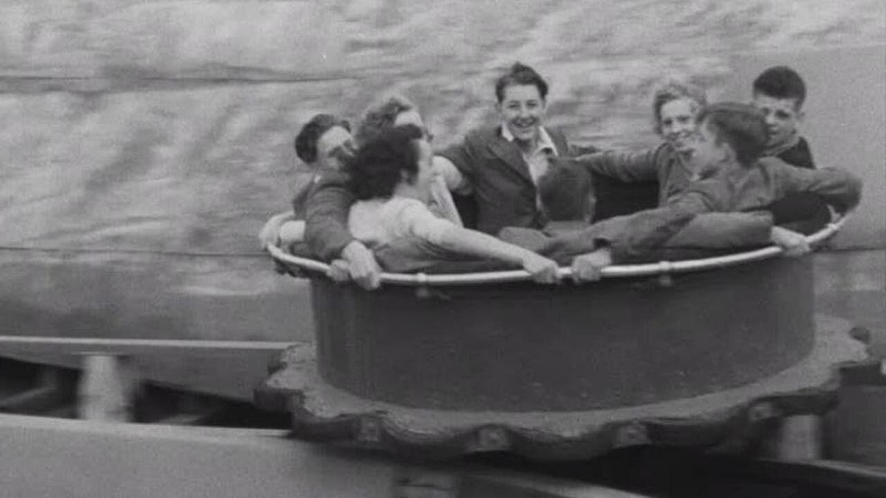 Spotlight at the Fairの背景画像