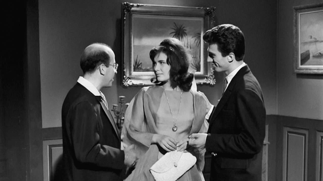 Ποια Είναι Η Μαργαρίταの背景画像