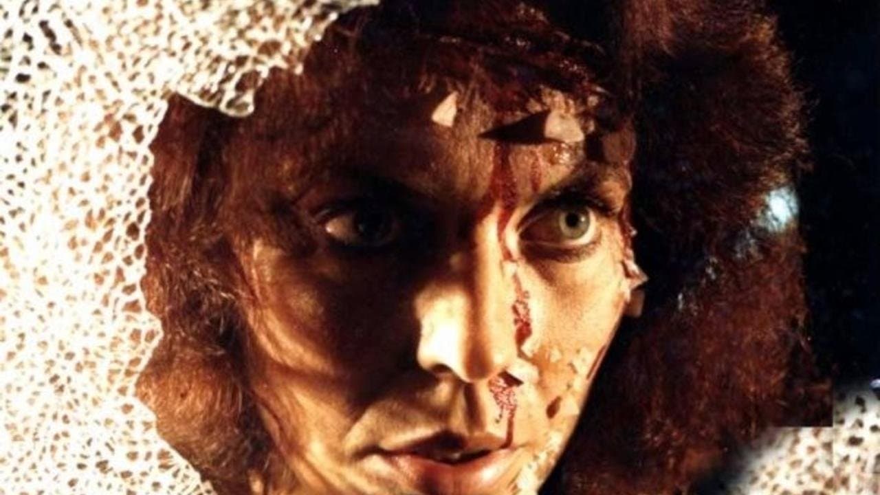 La villa delle anime maledetteの背景画像