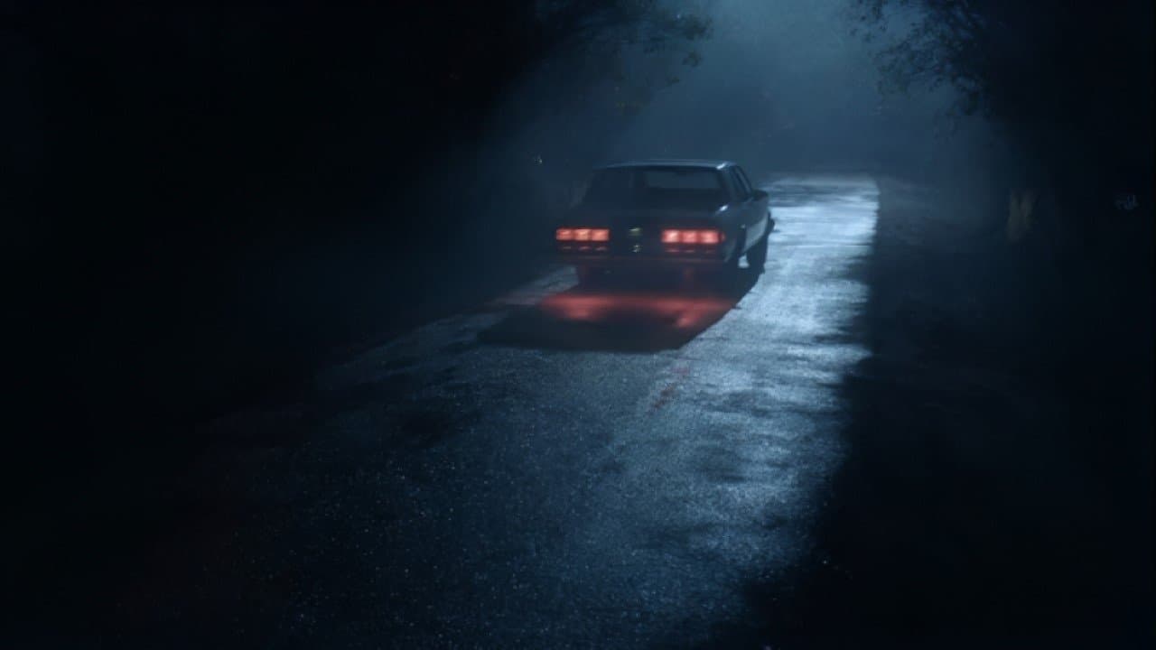 Convolutedの背景画像