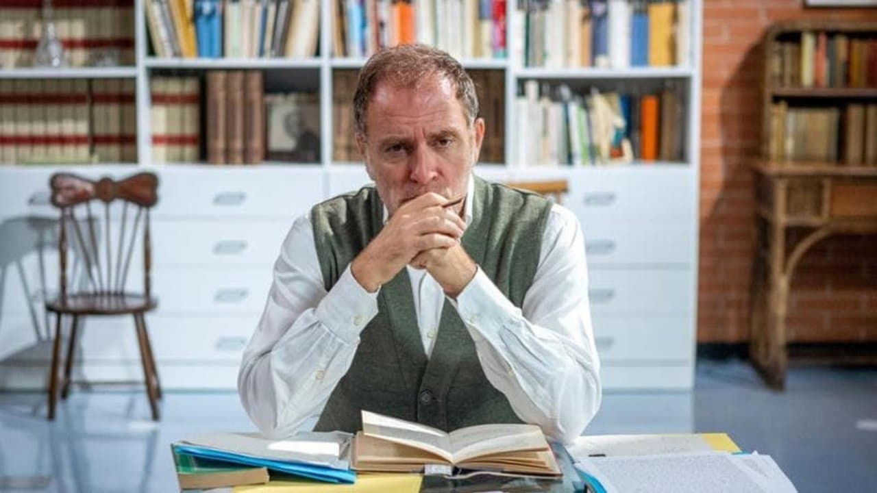 Italo Calvino nelle cittàの背景画像