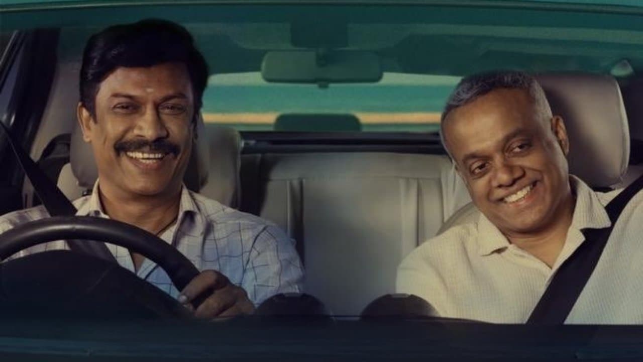 கார்மேனி செல்வம்の背景画像