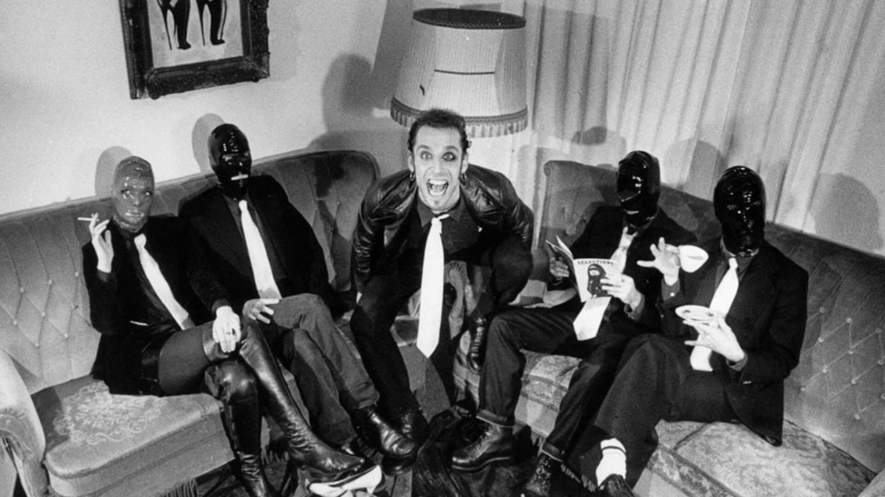 Everything's Different, Nothing has Changedの背景画像