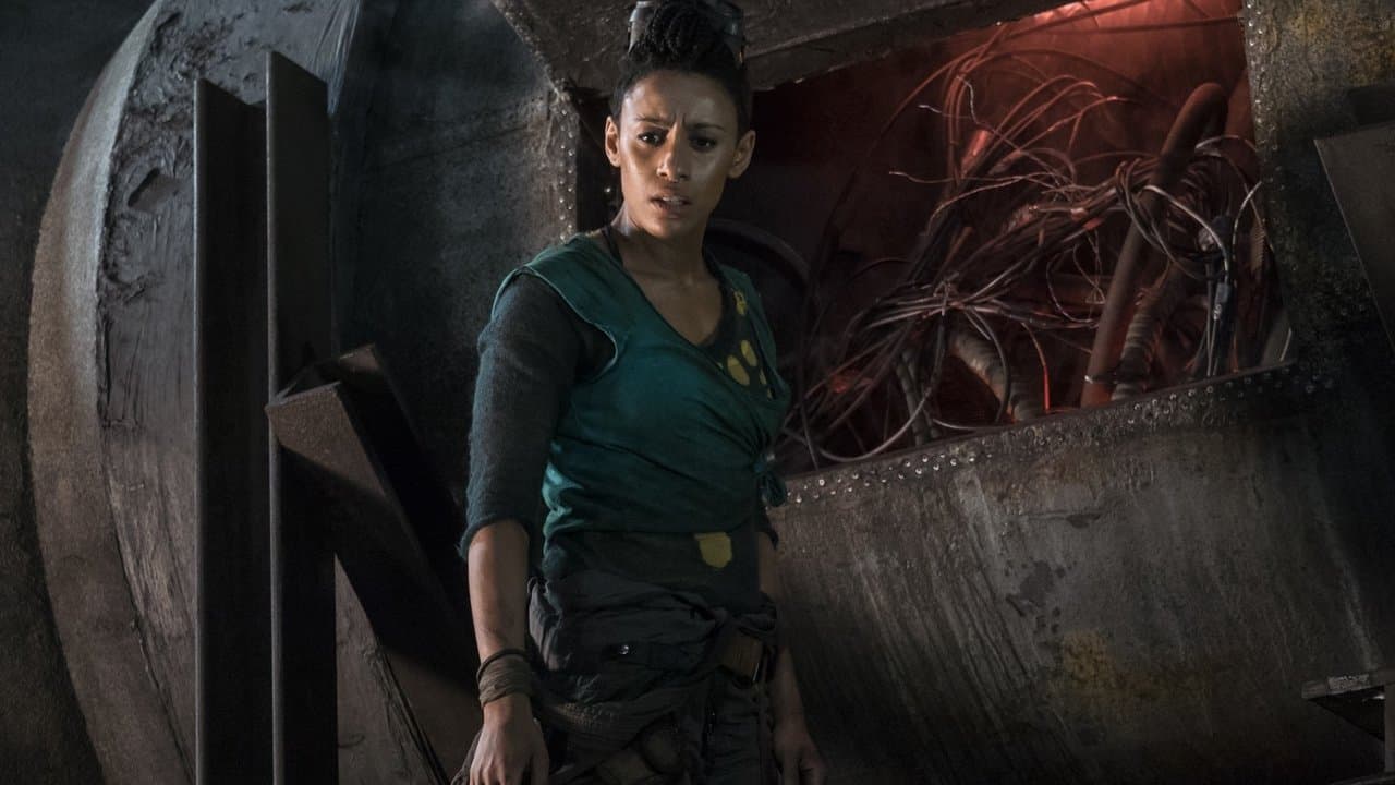 アイアン・スカイ 第三帝国の逆襲の背景画像