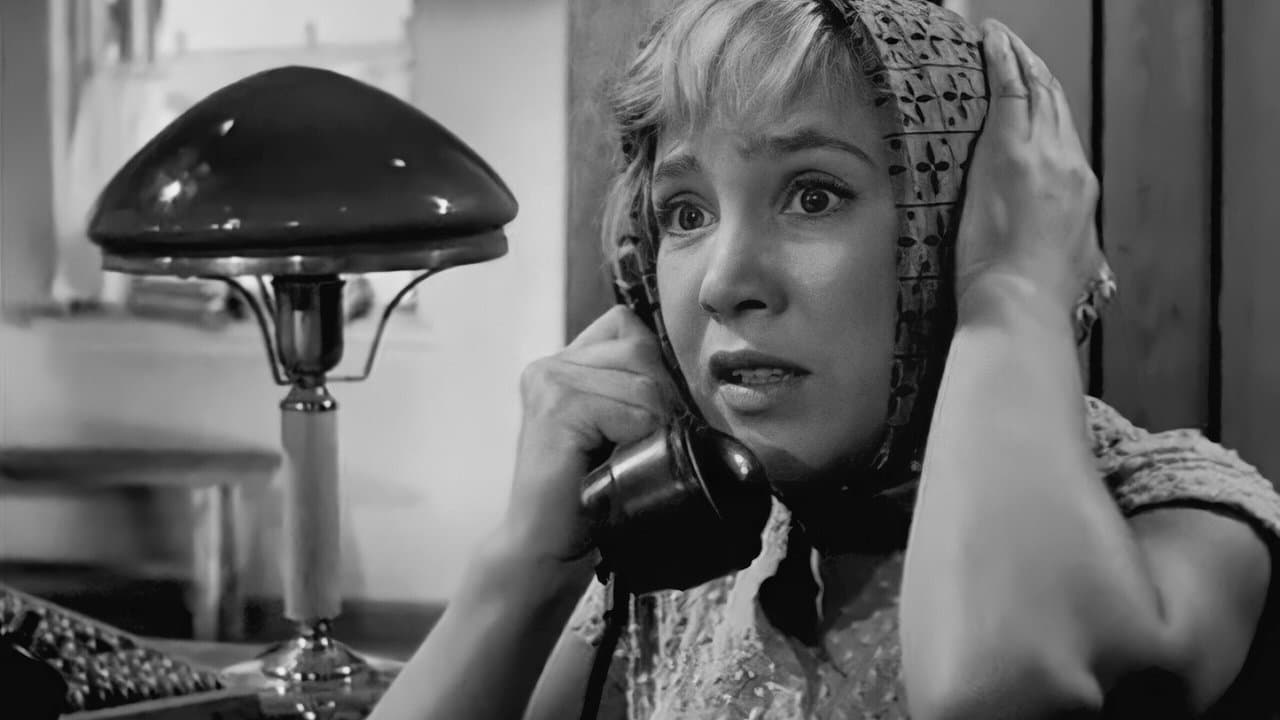 Полустанокの背景画像