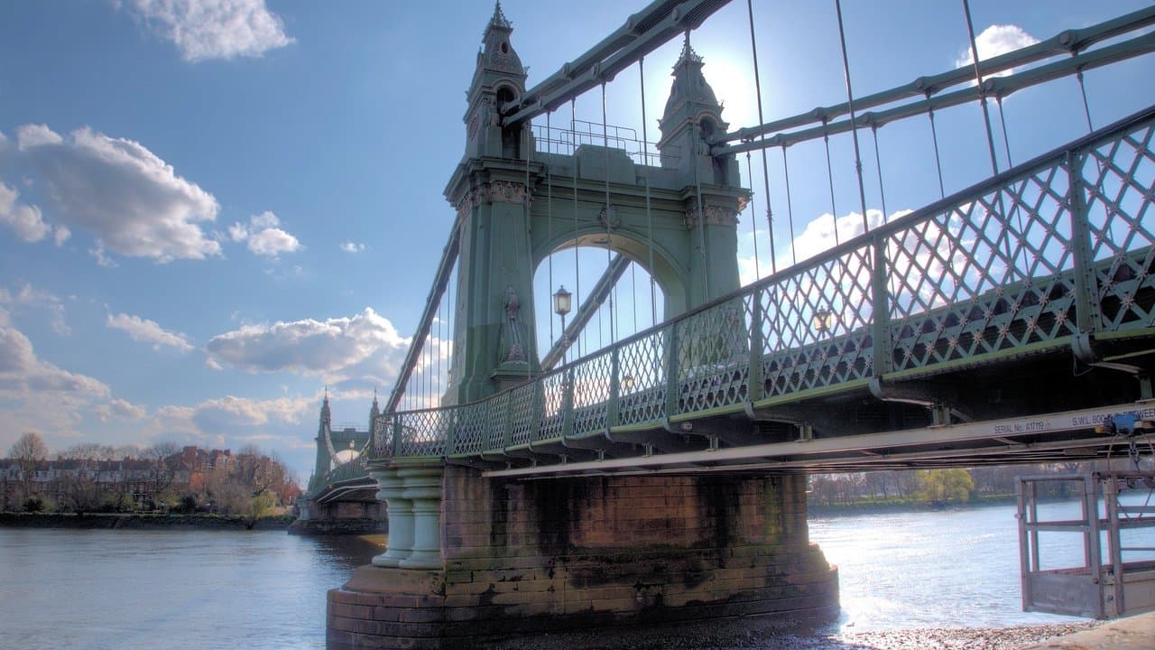 Josh Widdicombe Live: And Another Thingの背景画像