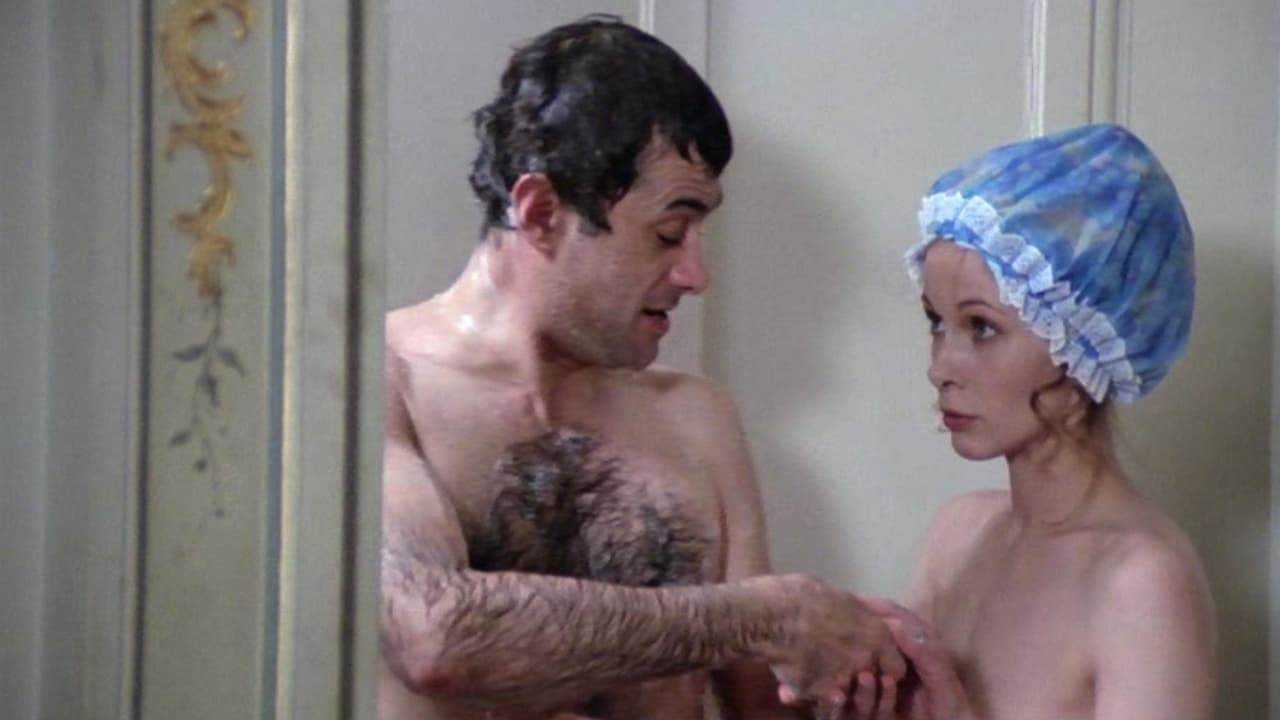 Una spirale di nebbiaの背景画像