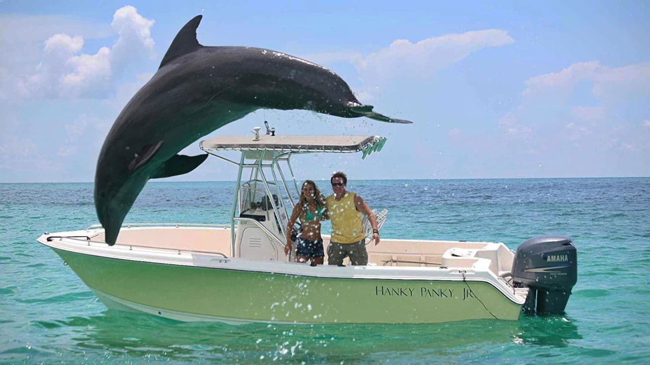 Beneath the Blueの背景画像