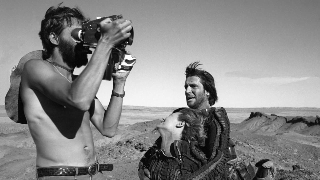 Ucieczka na Srebrny Globの背景画像