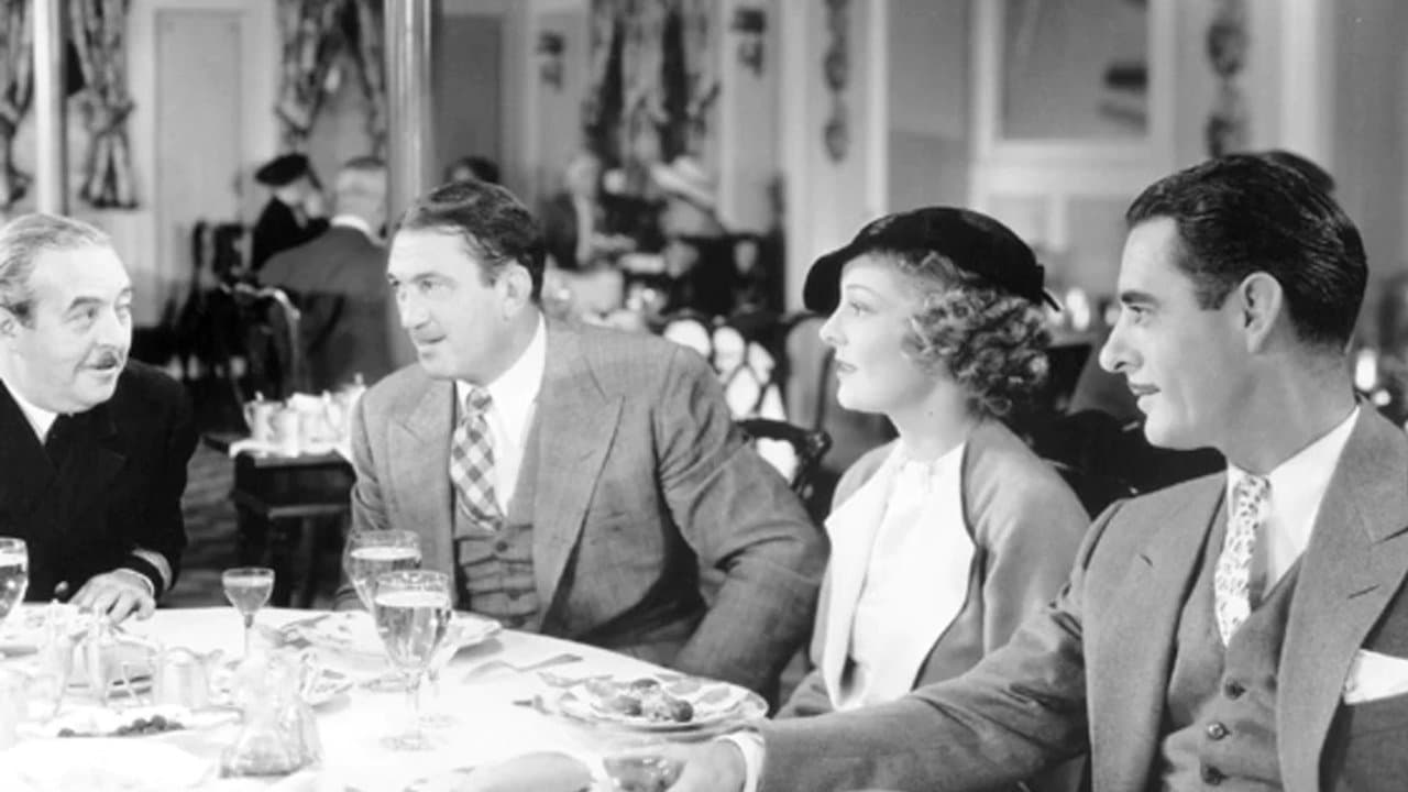 The Captain Hates the Seaの背景画像