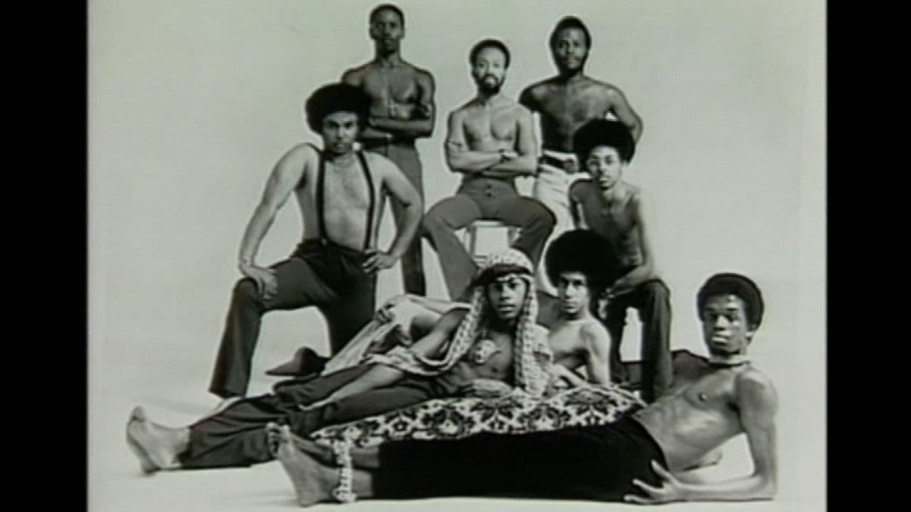 Earth Wind & Fire: Shining Starsの背景画像