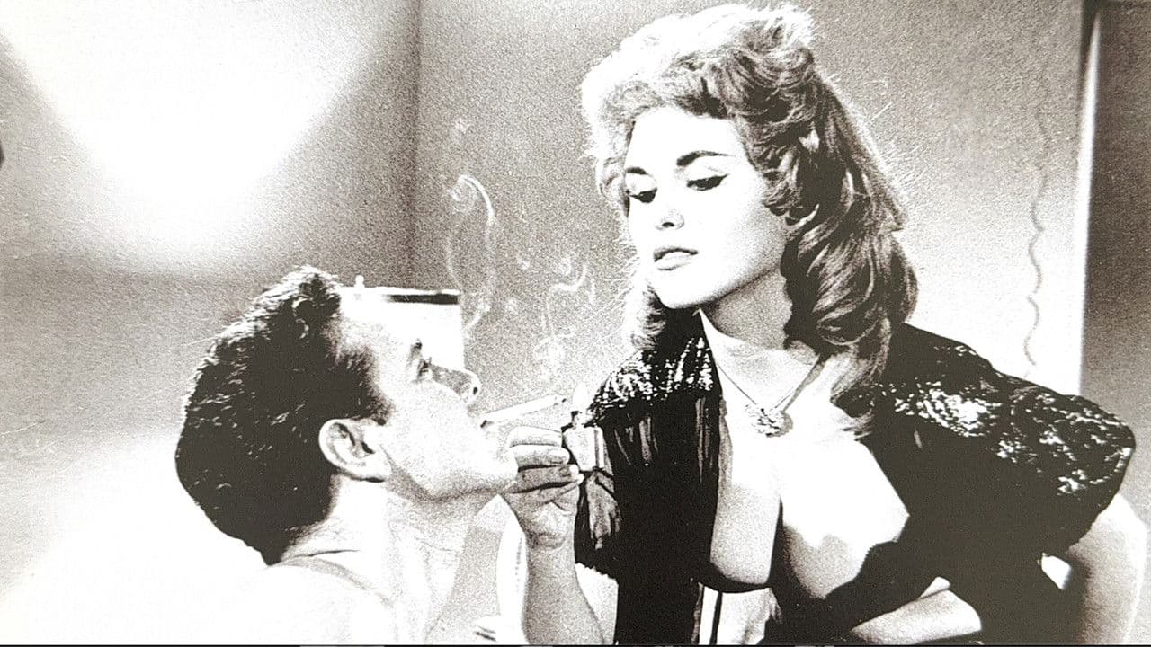 Please Don't Touch Me!の背景画像