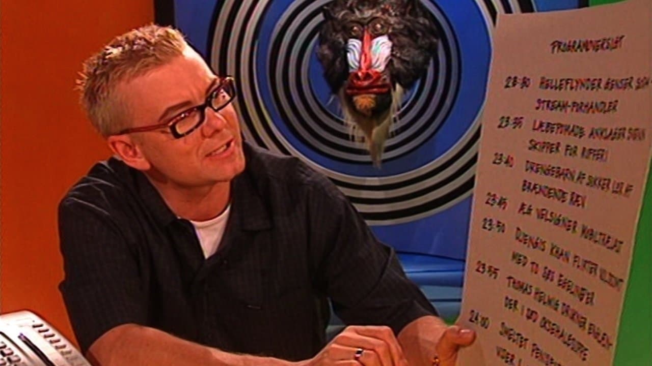 Casper & Mandrilaftalen 3: Momento Huevosの背景画像