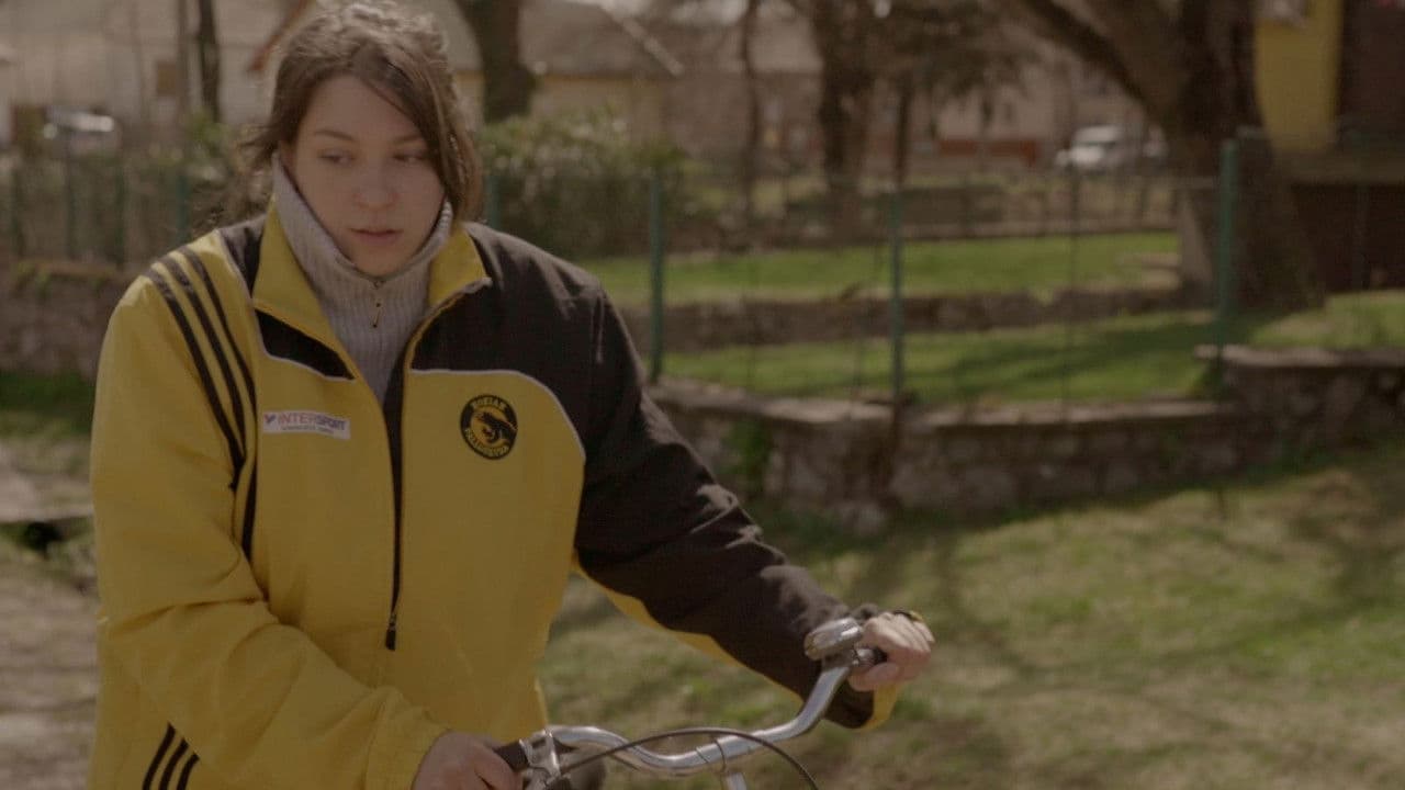 Egy borús napの背景画像