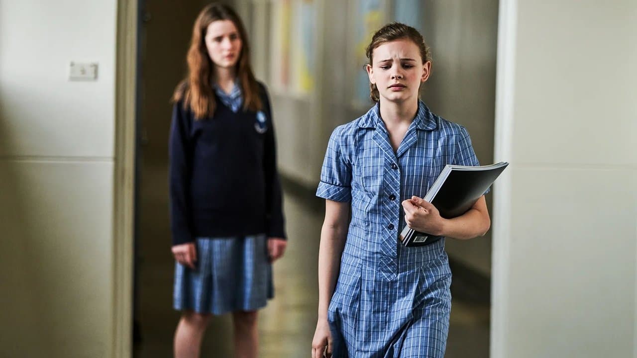 ファースト・デイの背景画像